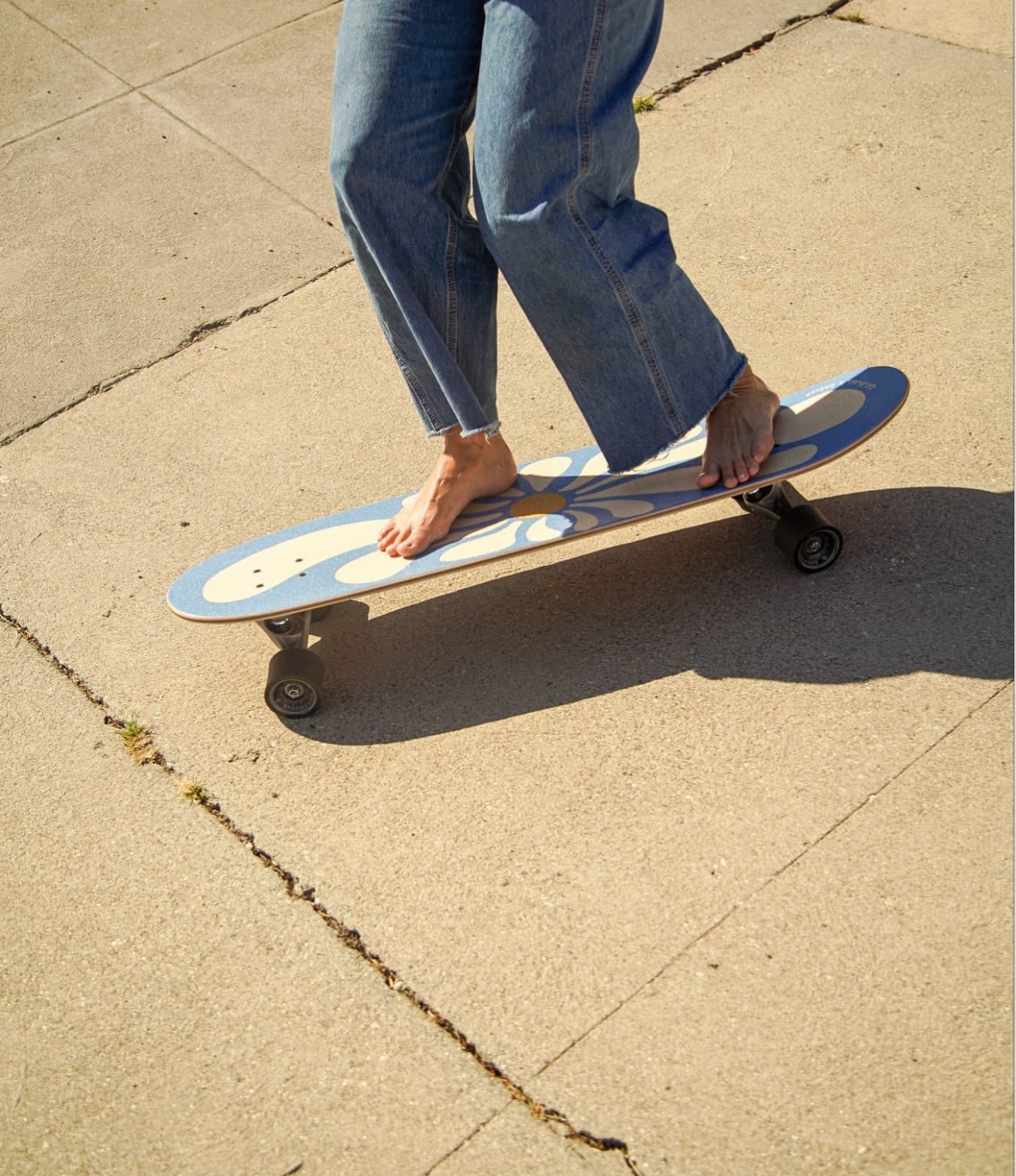 GRLSWIRL 38" Longswirl | Carver Surfskate Complete