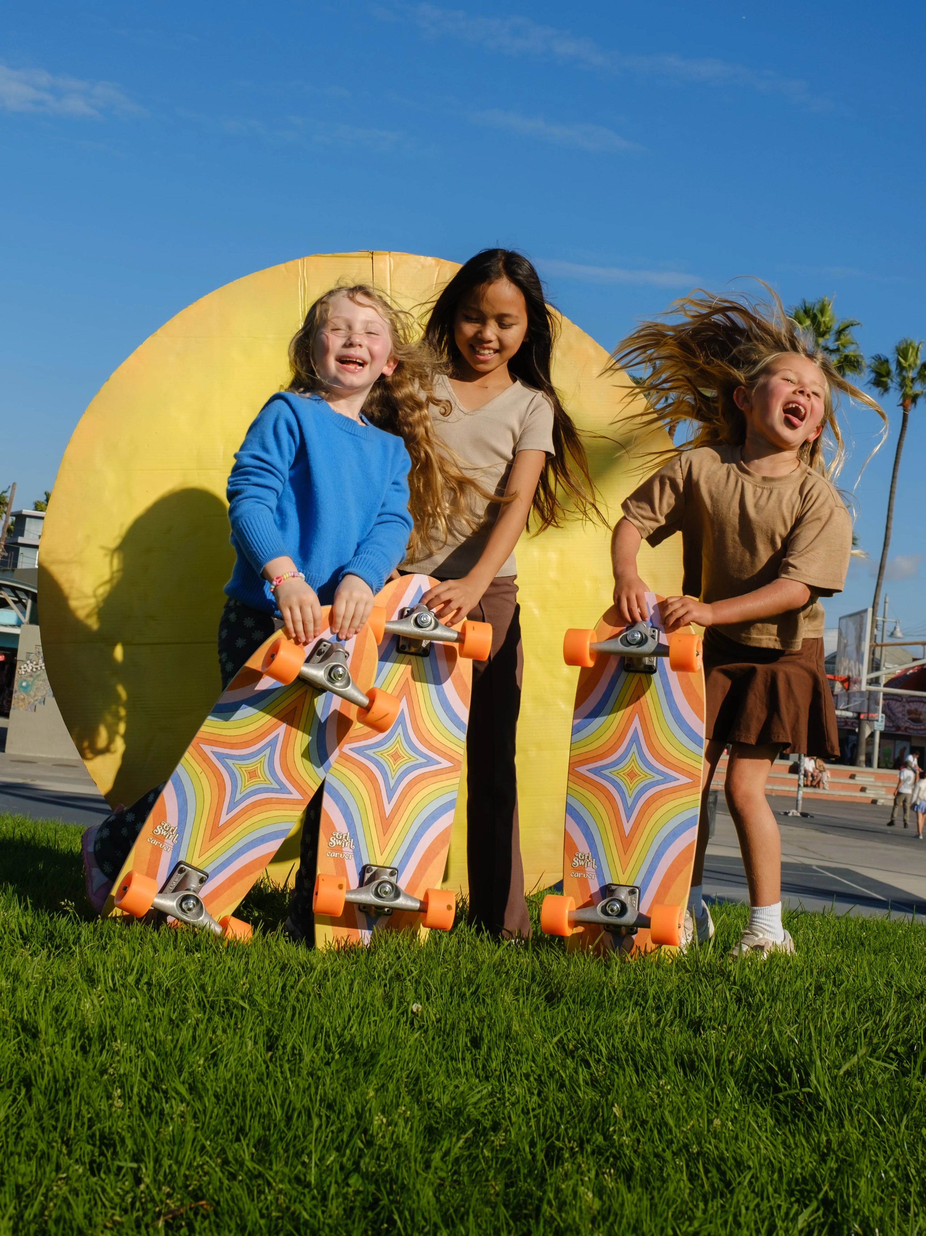 GRLSWIRL 28" Daydream | Carver Surfskate Complete
